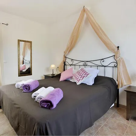 Cometa * Santa Eularia des Riu